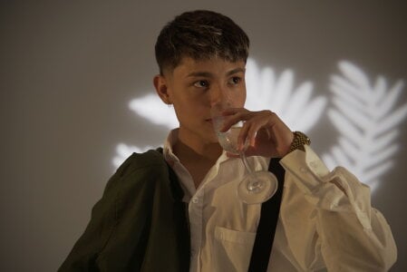 Andy_Belier23のHello, let's have funの 5枚の写真