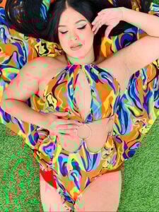 aila_love Life is colored <3 Pic 4