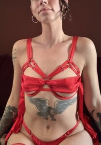 rosewild028 Red Pic 5