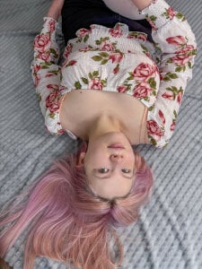 PinkyYoungPiePublic Bild 4