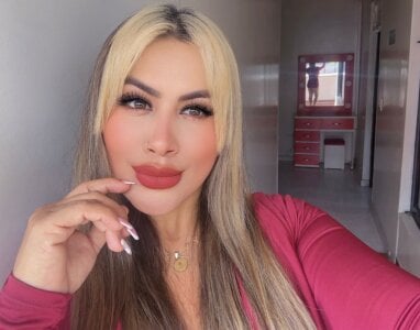 ChanellBrad 🥰🍒 Kuva 4