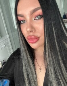 Katerin_Tailor Public Photo 5