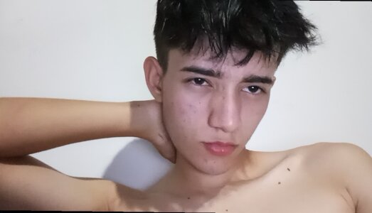 Ben_Rey Ben 😈 Pic 3