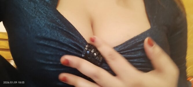 Beauty_Queen_Soniya so hot 😇🥰🥵 Gambar 8