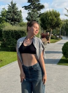 AmparoCilek Public Immagine  4