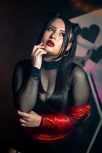 Red_star8 Do you dare to play with me? Pic 4