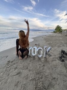 Amber_Martins_ 100k and all my love for you 💫 Bilde 6