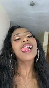 Khity-ebony