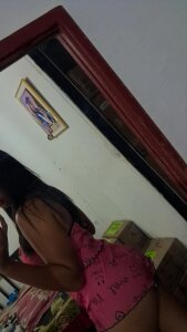 sexy18iris Public Pic 9