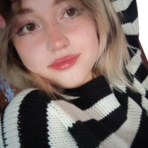 SnowWhiteNika Public Pic