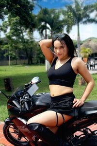 love_kriss 2026 🎀 Gambar 3