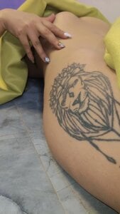 NailaIsa Public Immagine 