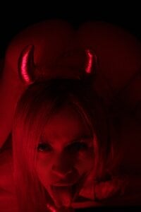 Luna_Marquez Hotter Than Hell Pic 3