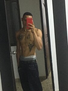 thomasjones_ Public Pic 6