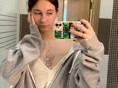 MarySouares's photo