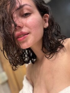 AngellaRoss relax 🧘‍♀️ Pic 4