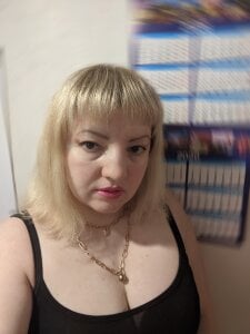 I greet spring in a new image, I'm waiting for a hot meeting de stefanyharper16  3 Imagens