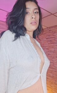 Roxanne_Han Public Pic 6