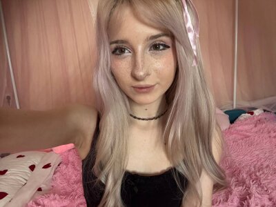 OnlyEva1のPublicの 5枚の写真