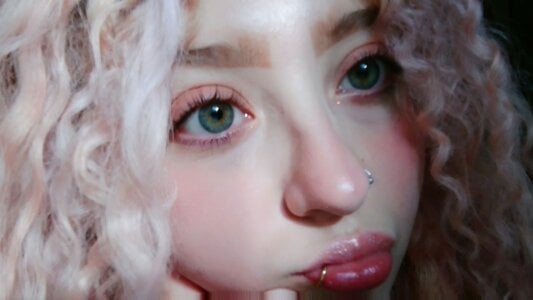 mydreamgirl18 New Pic