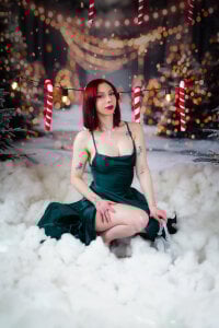 laura_olssen 🎄MERRY XMAS🎄 Pic