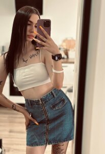 _Hey_lola_ Public Pic 6