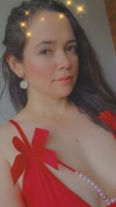 loreen_grey Your wishes are my orders 💜 зображення 2