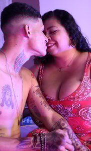 Lynn_Jones Public Pic 2