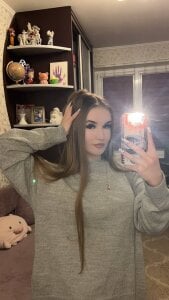 TinyTifa playful Billede