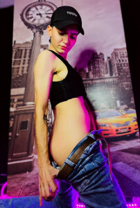 AronRox69 Good boy Pic 5