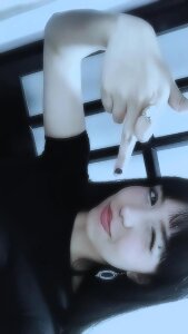 Valen-Foxx1 Public Pic 2