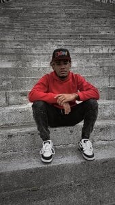 Public de Nehemiaa_boy  photos