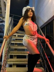 AfricaBell Cowgirl ✨ Pic