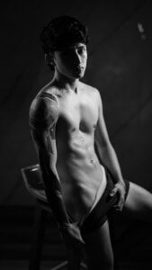 Perfect body de troy_rouge  4 photos