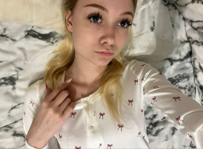 BeliaFrobish ♡ Pic 7