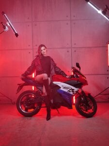 FloweryLove_1 Public Εικόνα 2