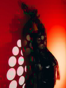 BURGUNDY RED AND TASTY LIKE WINE od Charlotte__Brown_  8 snímek