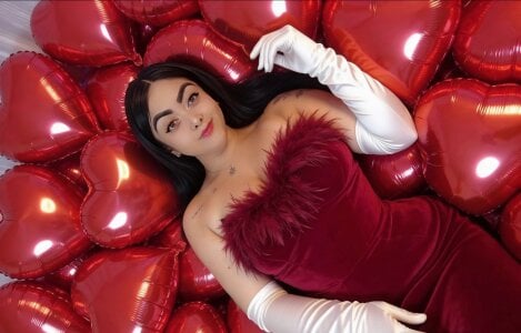 Victoria_Jonhss Valentine's Day 🌹 Pic