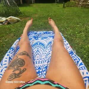 Summer_lovin69 Sun's out buns out Lovense & chill? #personalitypic Pic 4