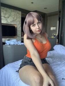 Livewithlucy Public Foto 6