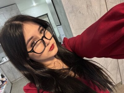 myprettylola Nika Immagine 