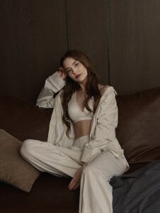 RayWillliams A cozy moment🐈 Gambar 6