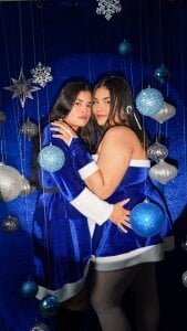 Mia_and_lexy Merry Christmas 🎄🎄⛄❄💙💙 Pic 5