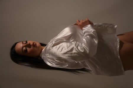 Nina_Blaze my satin shirt 사진