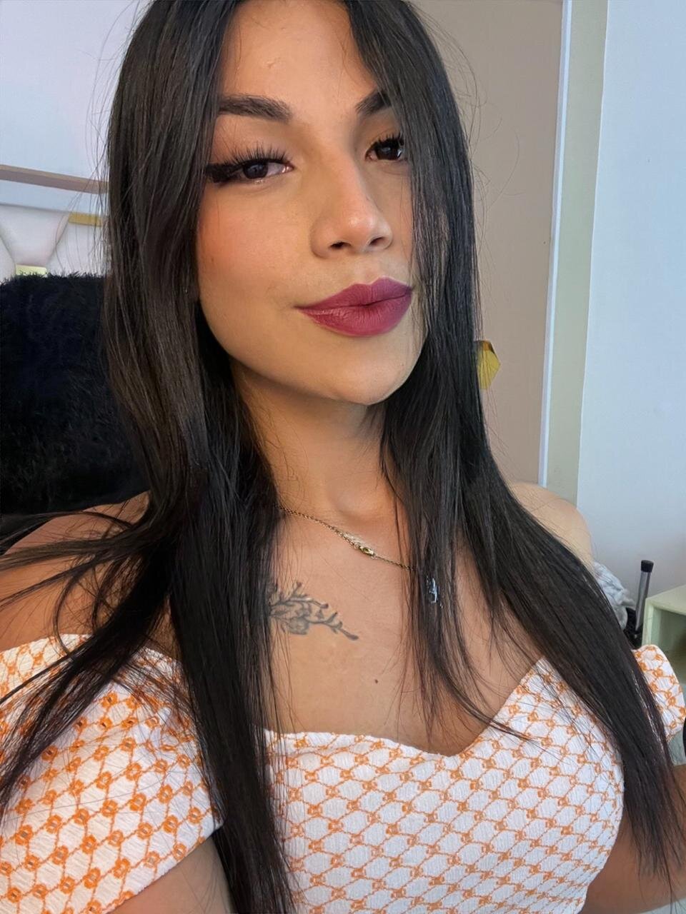 Трендове зображення  3838 MarilynSmIith