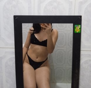 zoe-moreauI loove the black 🖤图片