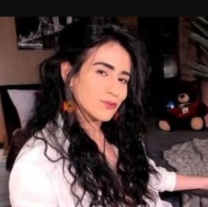 amy_versatile1 Public Pic