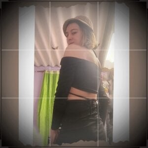 cristal_hills_19 Cristal 🥰🥰🥰🥰 Pic