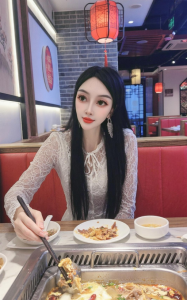 Oliviari- 生活照片 Pic 4