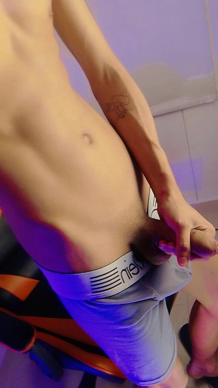 Senpai_Lover_ 热门图片 3646